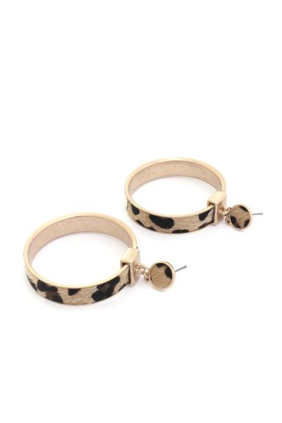 ANIMAL PATTERN CIRCLE POST DROP EARRING