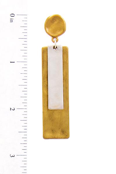DOUBLE METAL RECTAGULAR SHAPE POST DROP EARRING