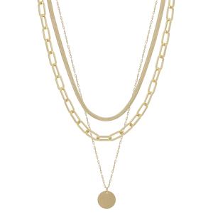 3 LAYERED METAL CHAIN ROUND PENDANT NECKLACE