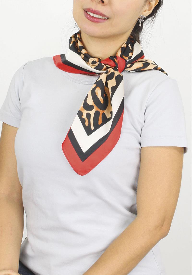 FASHION LEOPARD NECK SCARF