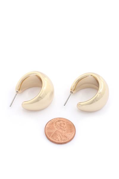 PUFFY WIDE METAL EARRING