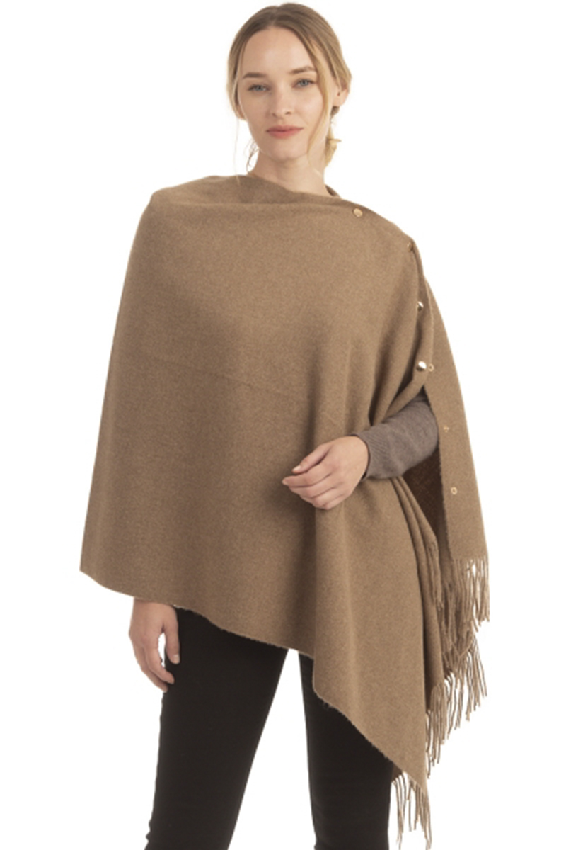 SHOULDER BOTTON TASSEL PONCHO