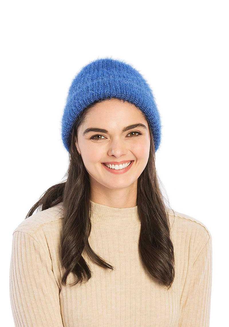 SOLID COLOR TEXTURED BEANIE