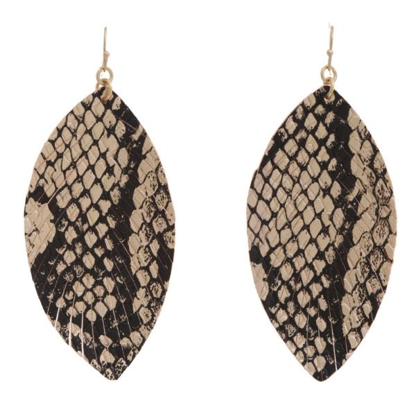 LEATHER SNAKESKIN LEAF DANGLE EARRING