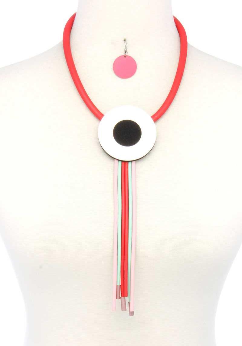 MODERN CIRCLE SMOOTH  NECKLACE