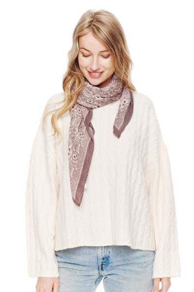 FASHION PLEATED NECK SCARF