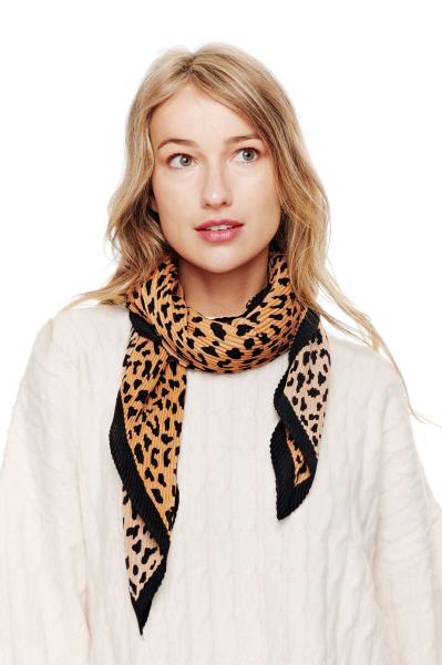 FASHION LEOPARD PRINT PLEATED NECK SCARF