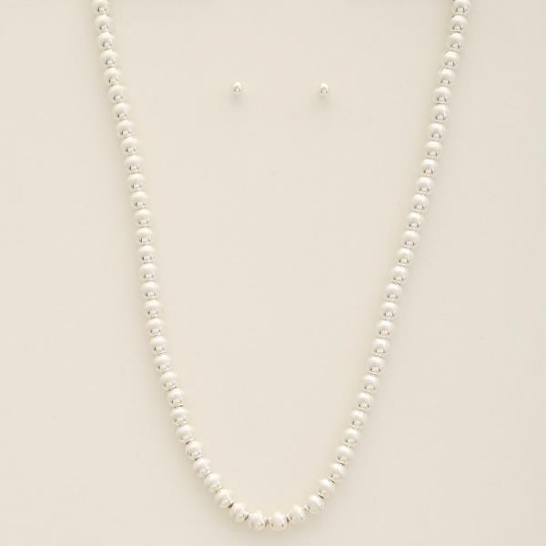 BALL LINK METAL NECKLACE