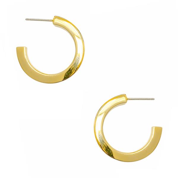 SQUARE EDGE OPEN CIRCLE GOLD DIPPED EARRING