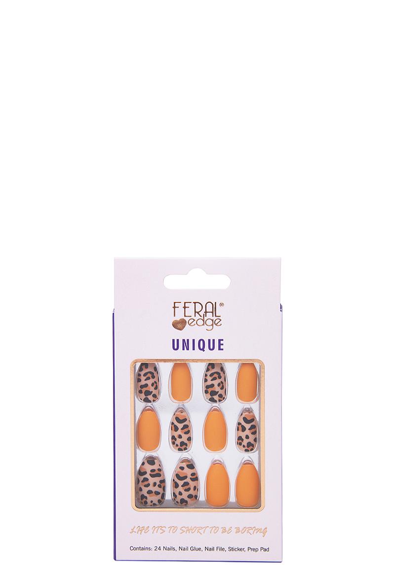 LIFE ITS TO SHORT TO BE BORING ANIMAL COLOR NAIL DECORATION SET