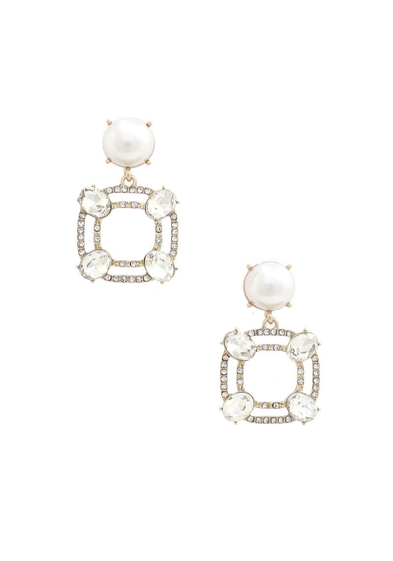 ROUNDED SQUARE SHAPE EARRING