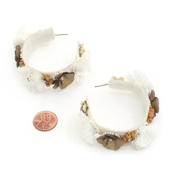 FLOWER EDGE OPEN CIRCLE EARRING