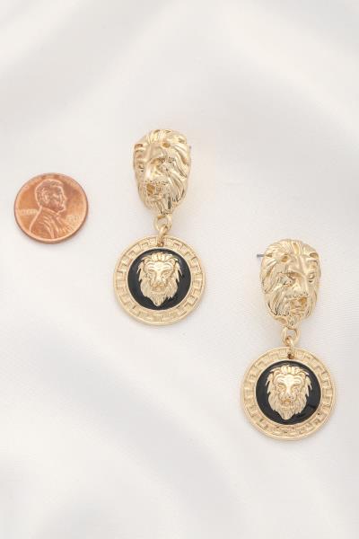 LION HEAD GREEK PATTERN DANGLE EARRING