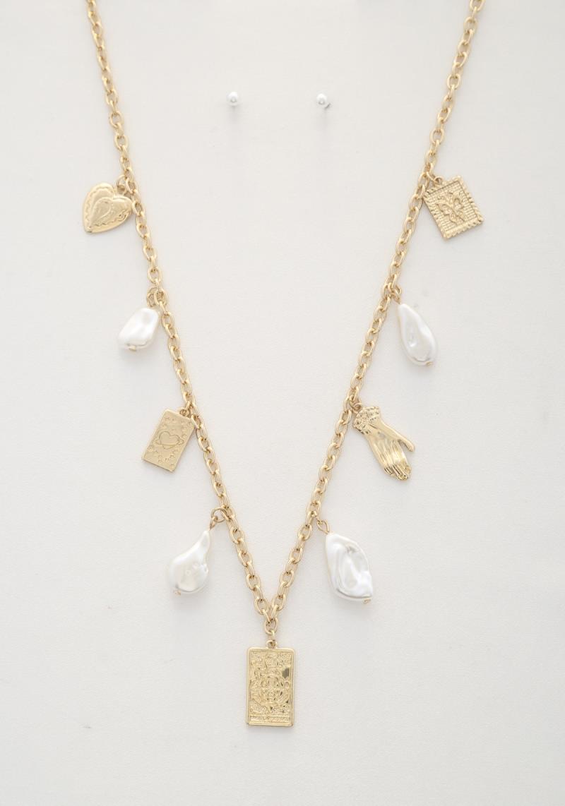 RECTANGLE CHARM PEARL BEAD STATION NECKLACE