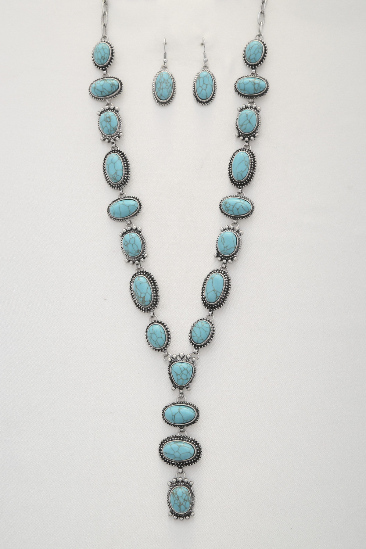 RODEO WESTERN OVAL TURQUOISE BEAD Y SHAPE NECKLACE
