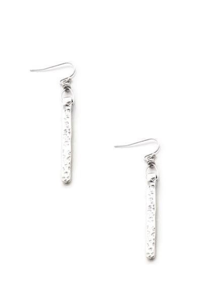 RODEO WESTERN HAMMERED METAL BAR DANGLE EARRING