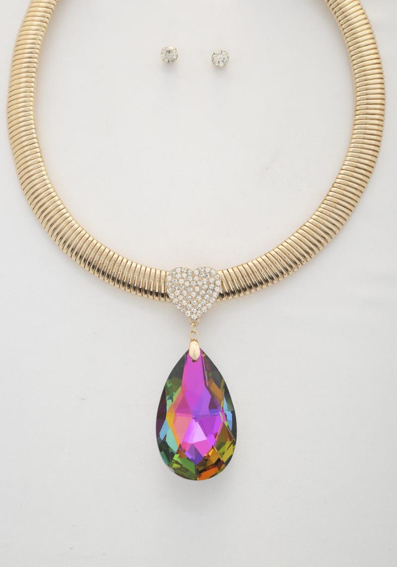 GLASS STONE TEARDROP PENDANT NECKLACE