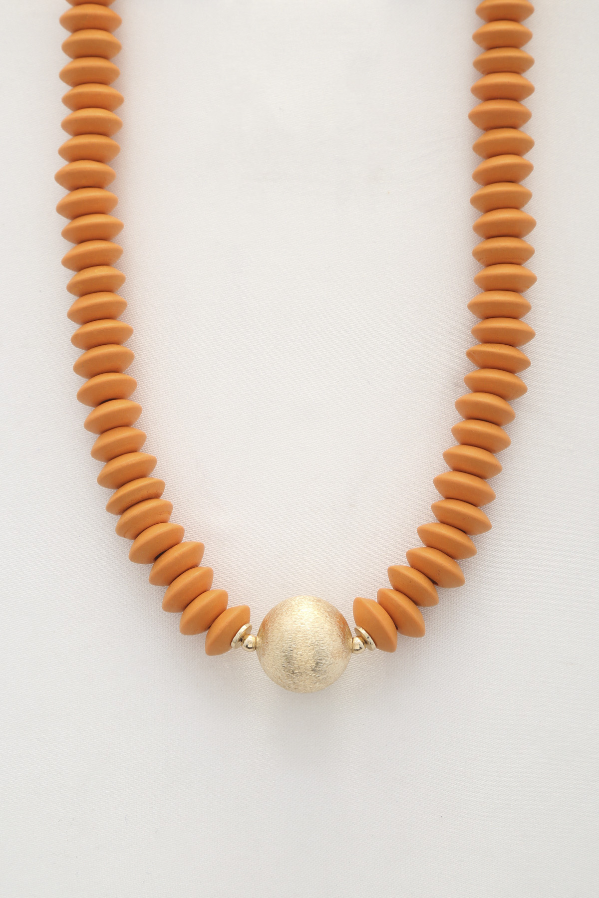 BALL BEAD WOOD DISC NECKLACE