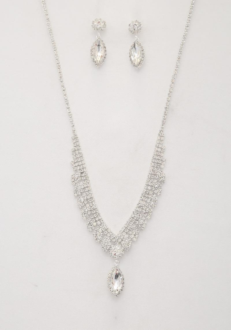 MARQUISE CRYSTAL NECKLACE