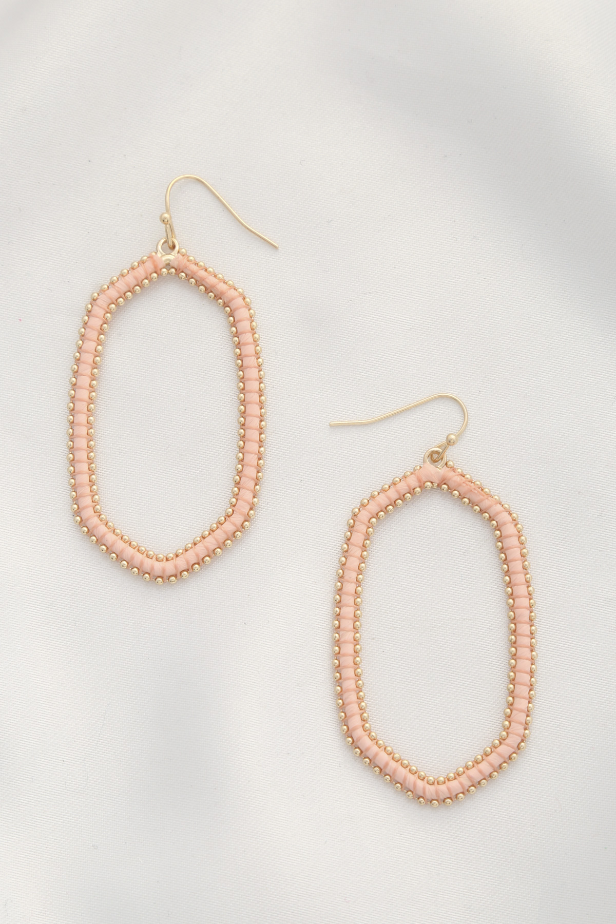 GEOMETRIC SHAPE THREAD DANGLE EARRING