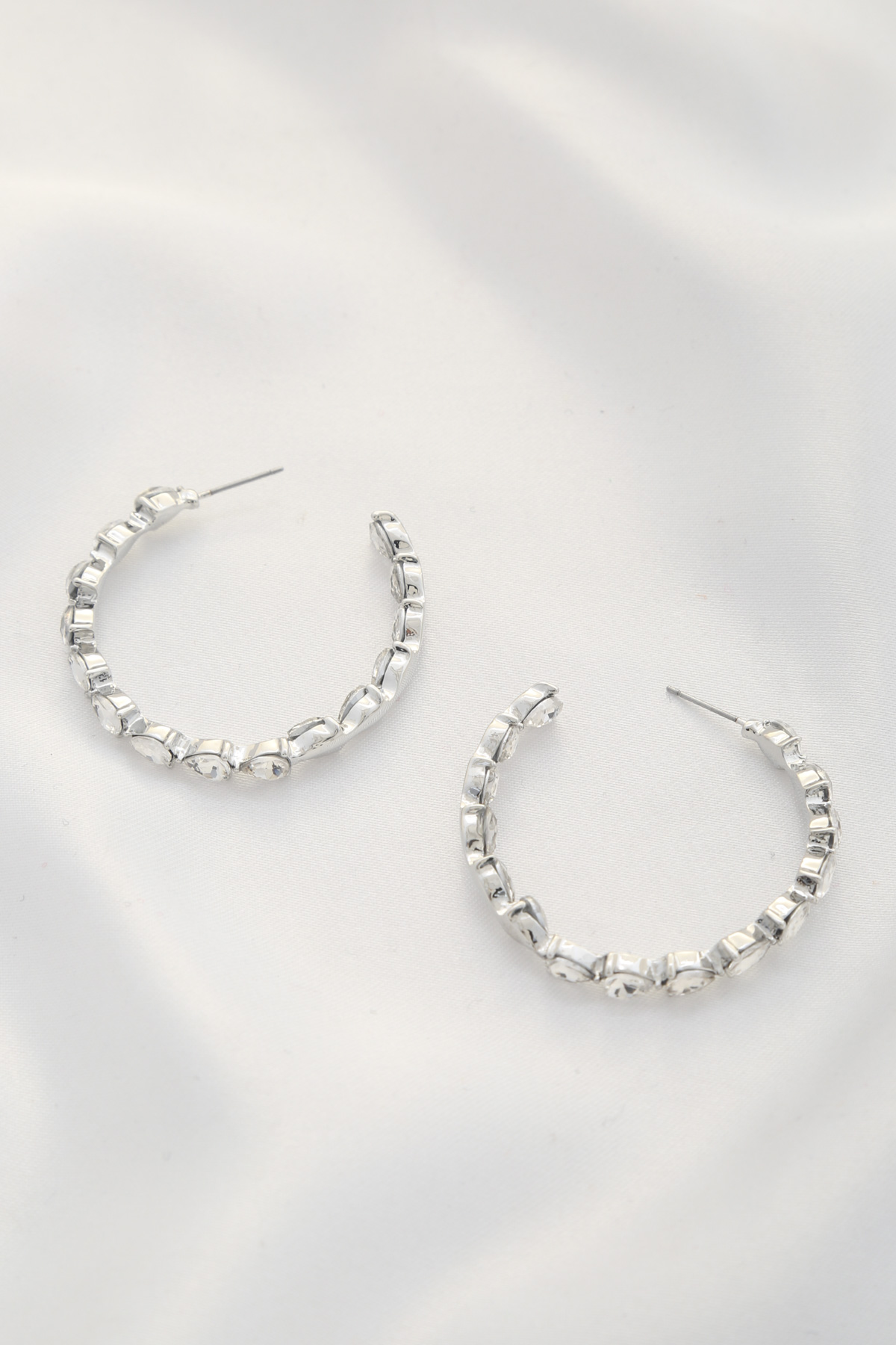 TEARDROP CRYSTAL OPEN HOOP EARRING