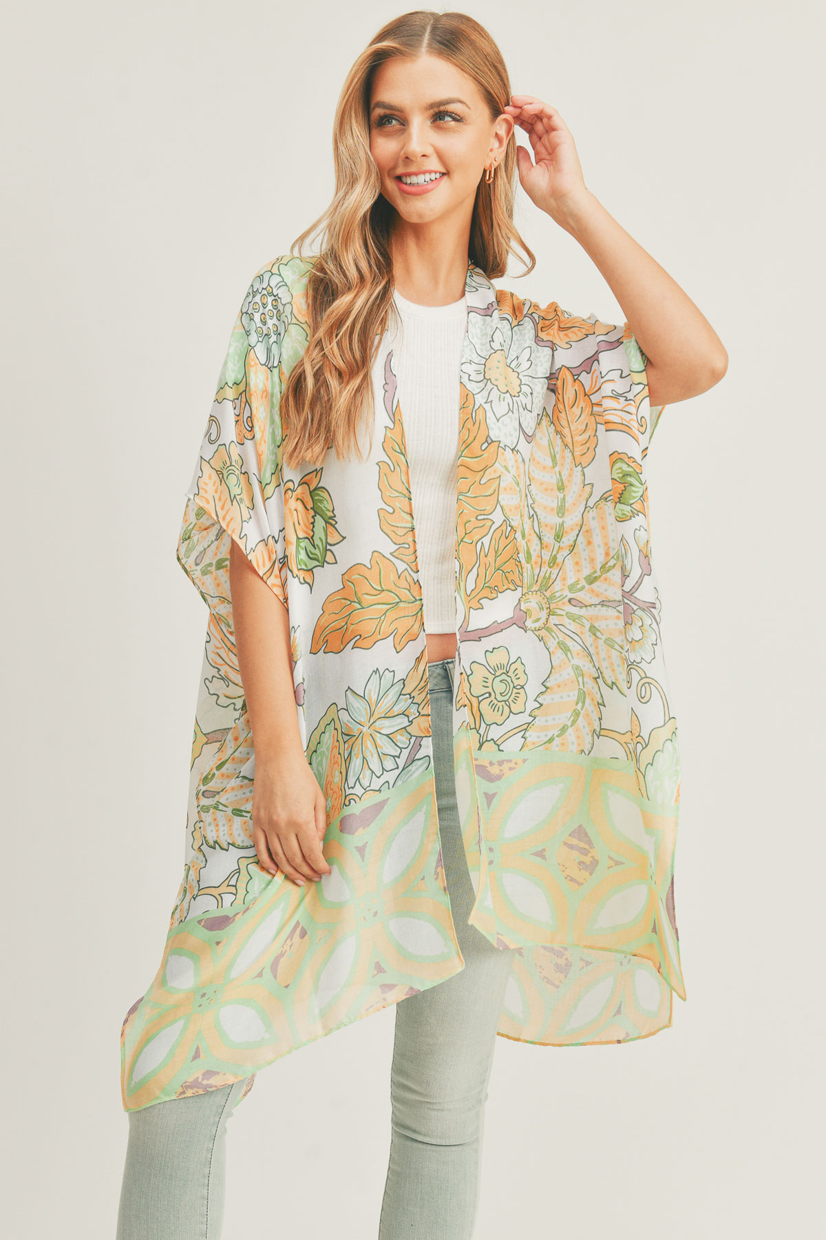 FLORAL PRINT KIMONO