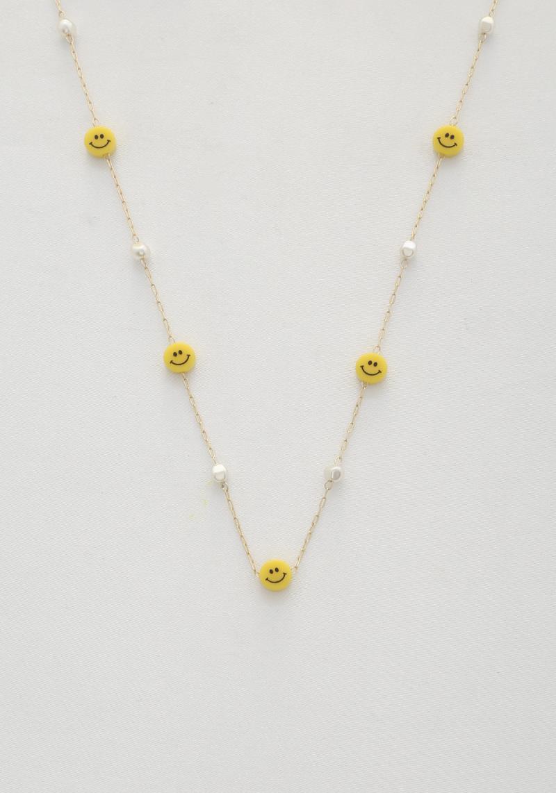 HAPPY FACE PEARL BEAD STATION NECKLACE