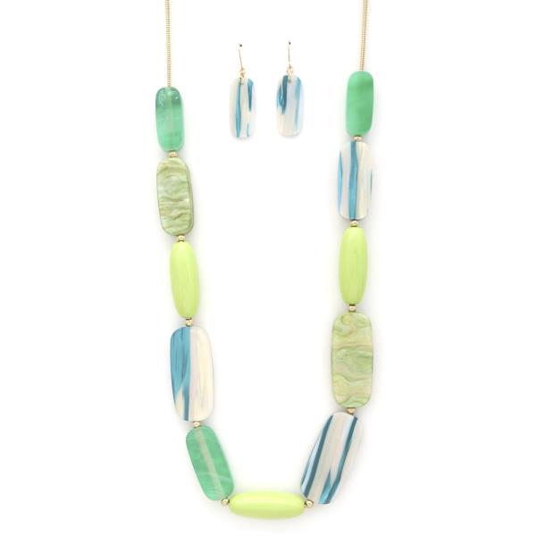 LONG OVAL ACRYLIC NECKLACE