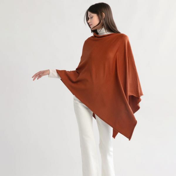 BASIC TRIANGLE PONCHO