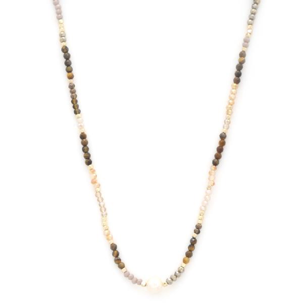 FRESH WATER PERAL BEADED NECKLACE