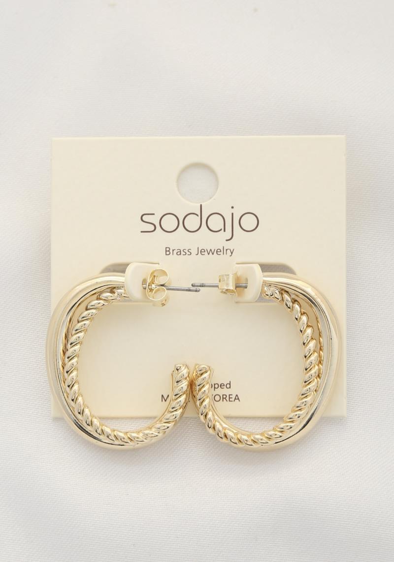 SODAJO TWISTED OPEN OVAL EARRING