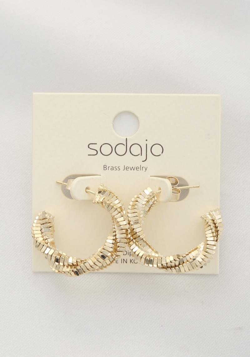 SODAJO TWISTED METAL OPEN HOOP EARRING