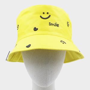 HAPPY FACE BUCKET HAT