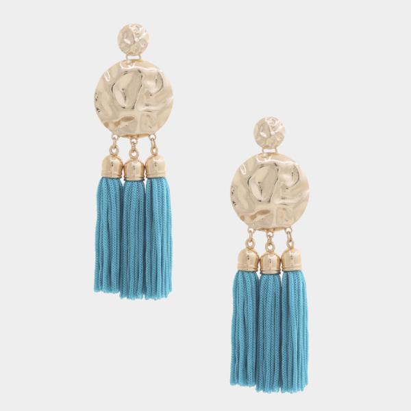 HAMMERED DISC TRIPLE TASSEL DANGLE EARRING