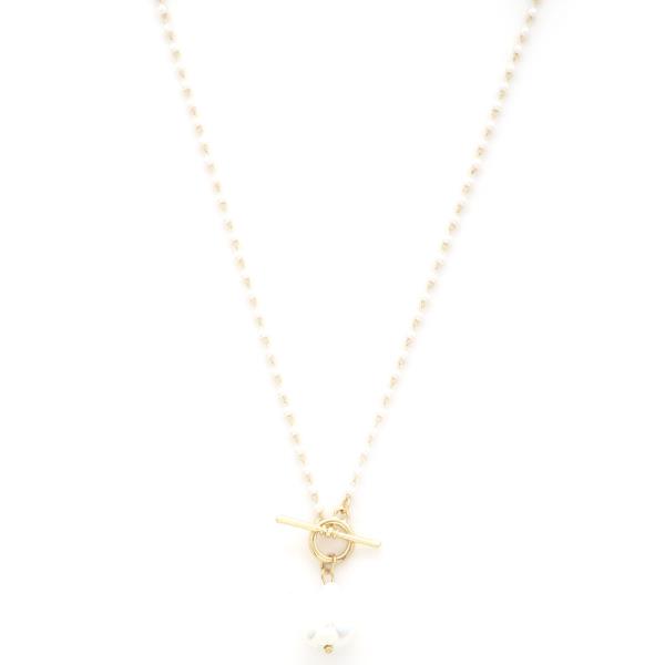 PEARL  BEAD TOOGLE CLASP BEADED NECKLACE