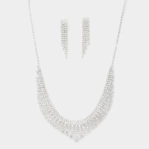 POINTED RHINESTONE NECKLACE