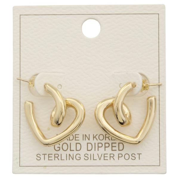 GOLD DIPPED META HEART EARRING