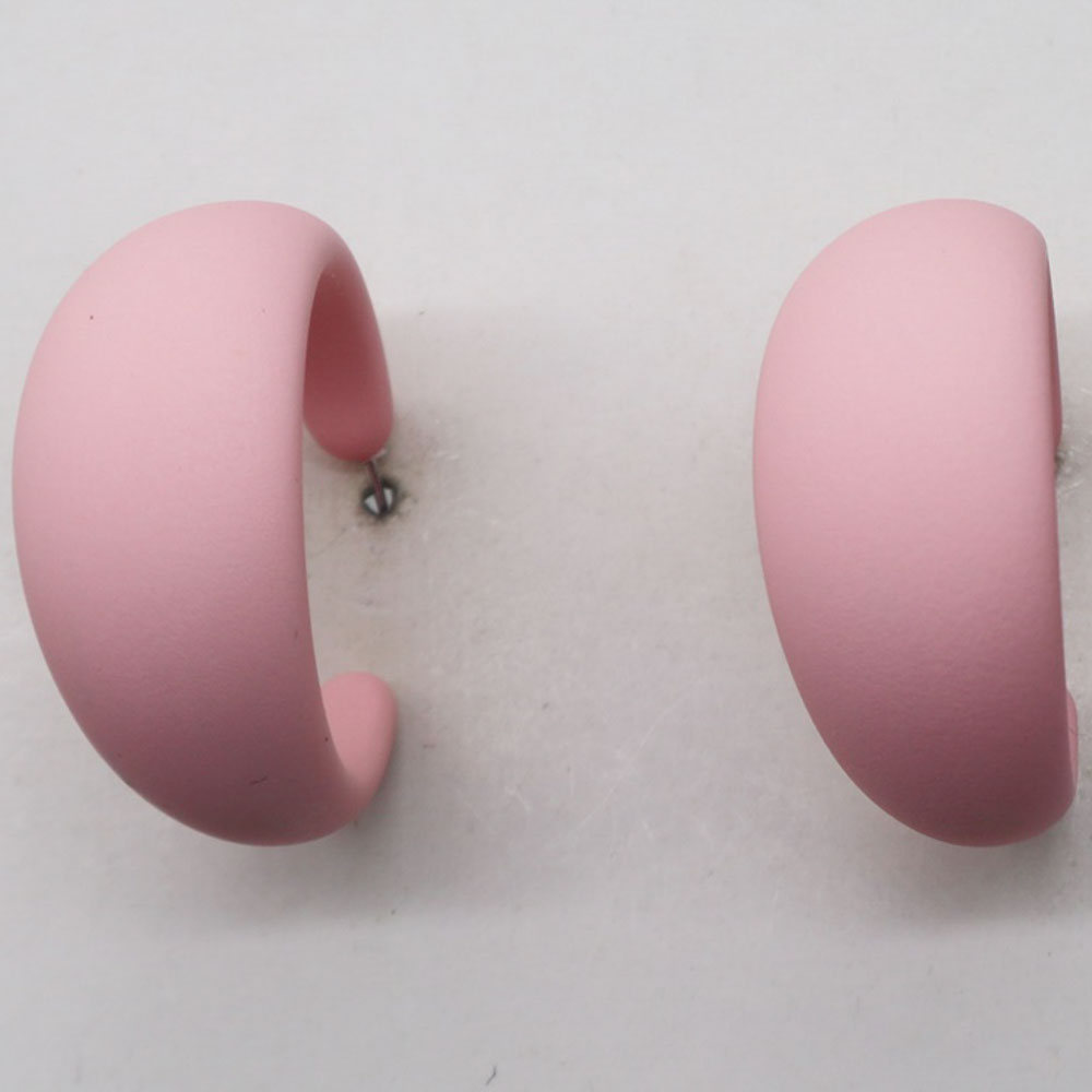 COLOR HOOP EARRING