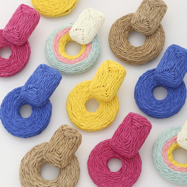 RAFFIA ROUND DANGLE EARRING