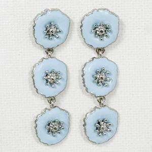 TRIPLE FLOWER DANGLE EARRING