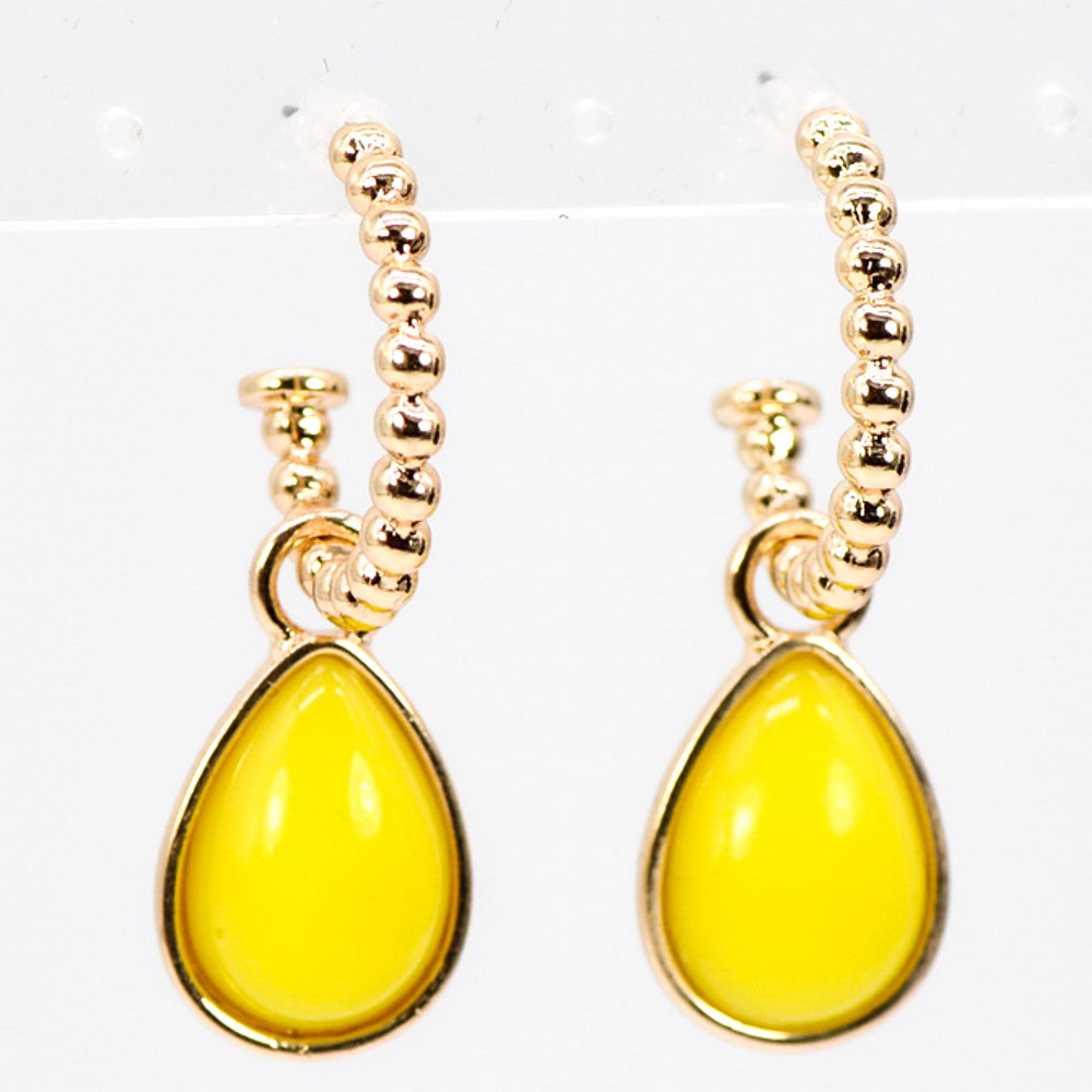 DOT SML HOOP WITH RESIN EARRING