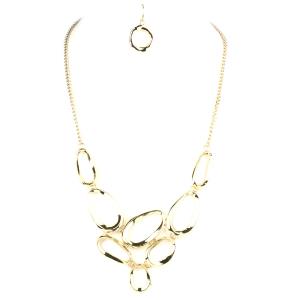 METAL NECKLACE