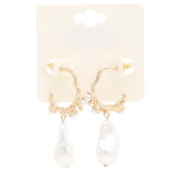 PEARL BEAD ORGANIC SHAPE DANGLE EARRING