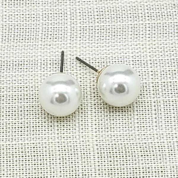 10MM PEARL BEAD EARRING