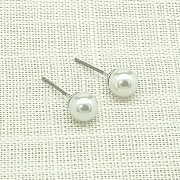 6MM PEARL BEAD EARRING