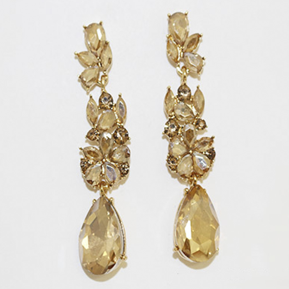 RHINESTONE DANGLE EARRING