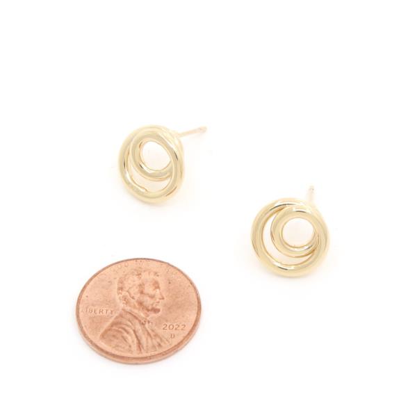 FASHION METAL STUD EARRING