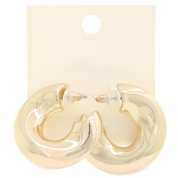 PUFFY OPEN HOOP EARRING