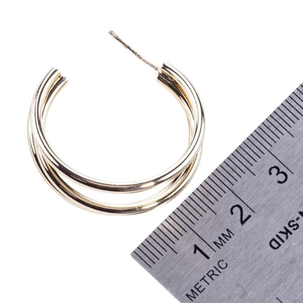 DOUBLE METAL HOOP EARRING