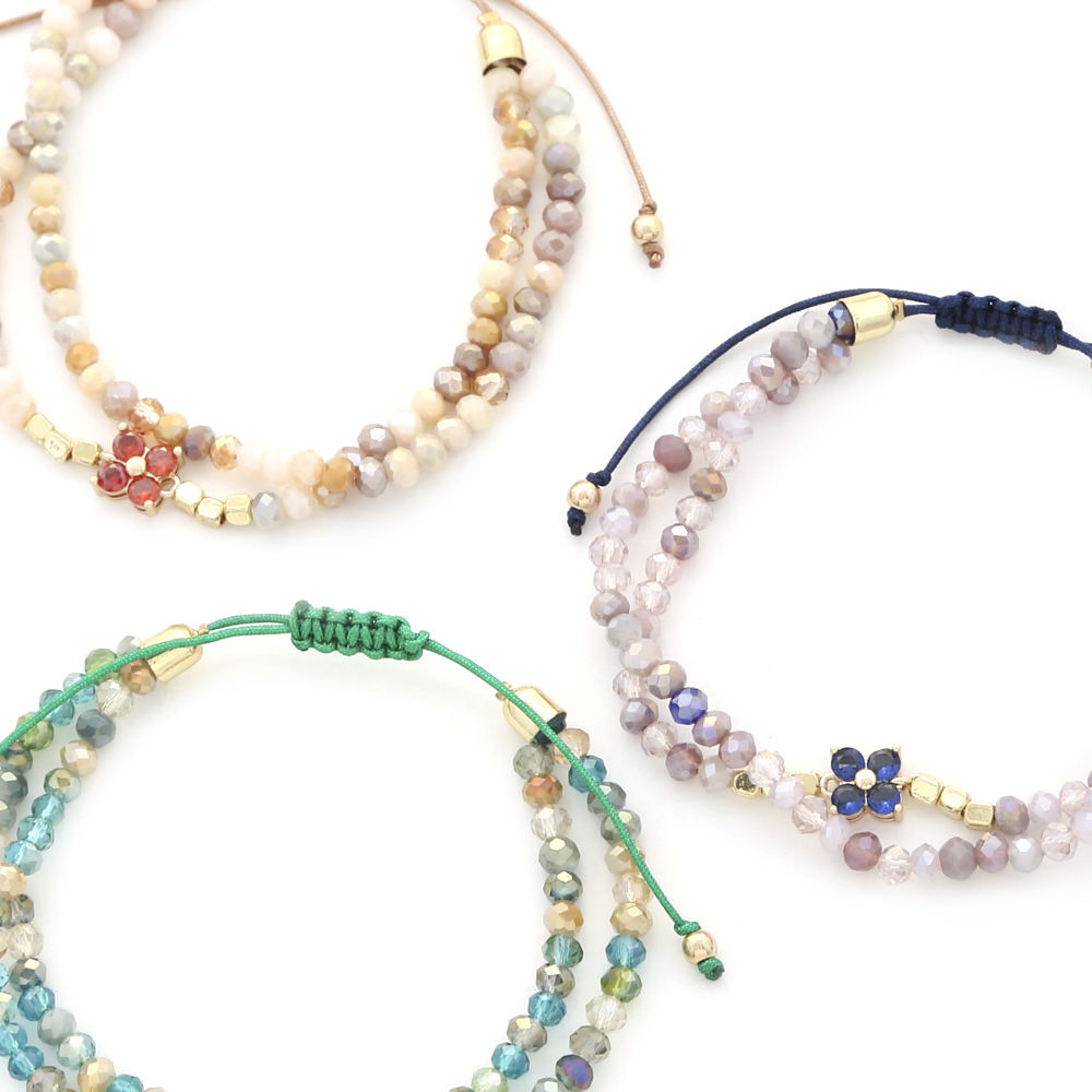 FLOWER CHARM BEADED LAYERED BRACELET
